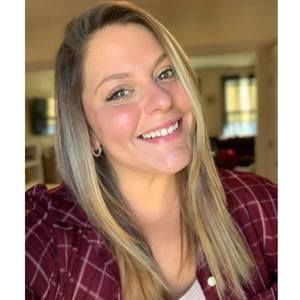 Meet your Posher, Nina